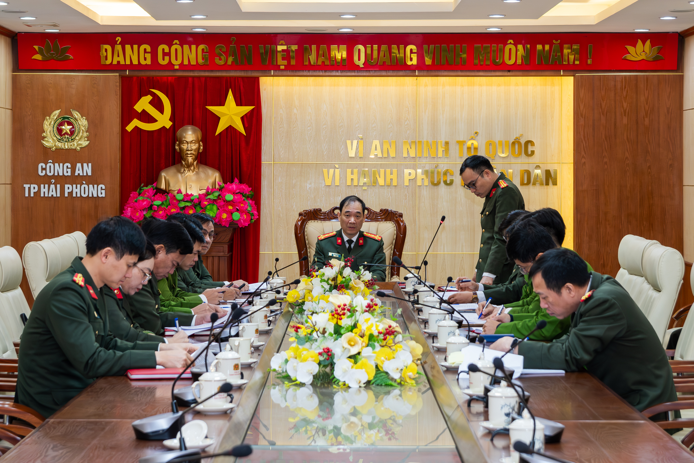 Công an thành phố rà soát tiến độ thực hiện các nhiệm vụ bảo đảm an ninh, trật tự bầu cử đại biểu Quốc hội khóa XVI, đại biểu Hội đồng nhân dân các cấp nhiệm kỳ 2026 - 2031